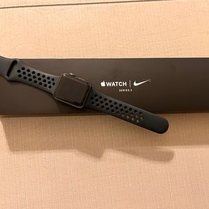 Apple Watch Series 3 Nike Edition